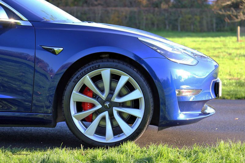 Tesla Model 3 Performance AWD