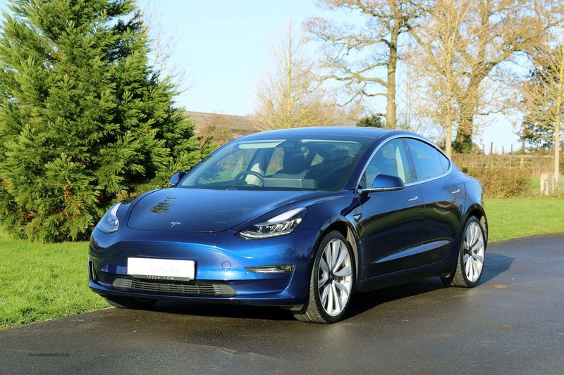 Tesla Model 3 Performance AWD