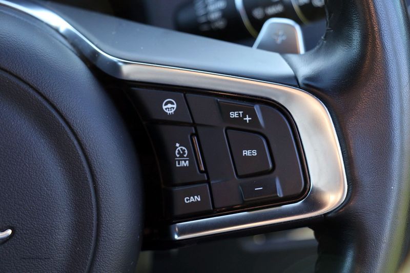 Jaguar F Pace R Sport AWD D