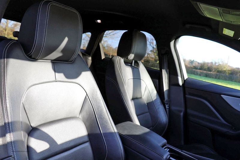 Jaguar F Pace R Sport AWD D