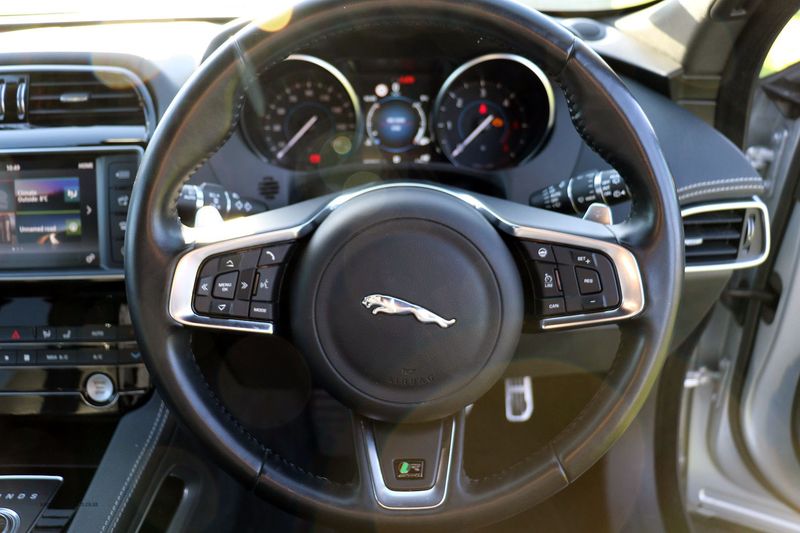 Jaguar F Pace R Sport AWD D