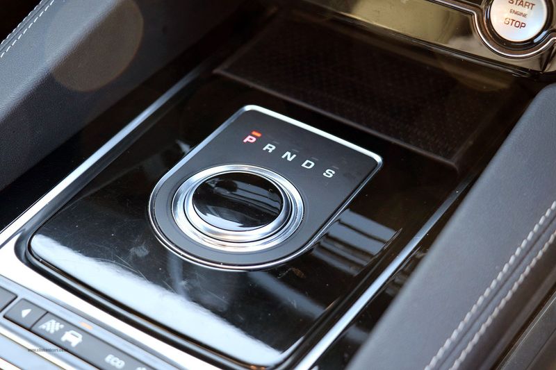 Jaguar F Pace R Sport AWD D