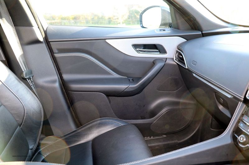 Jaguar F Pace R Sport AWD D