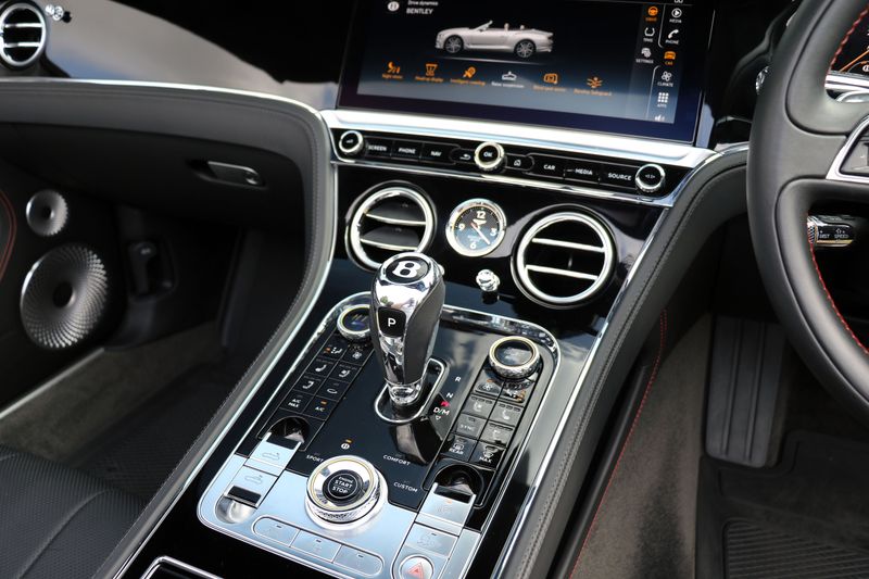 Bentley Continental GTC 635