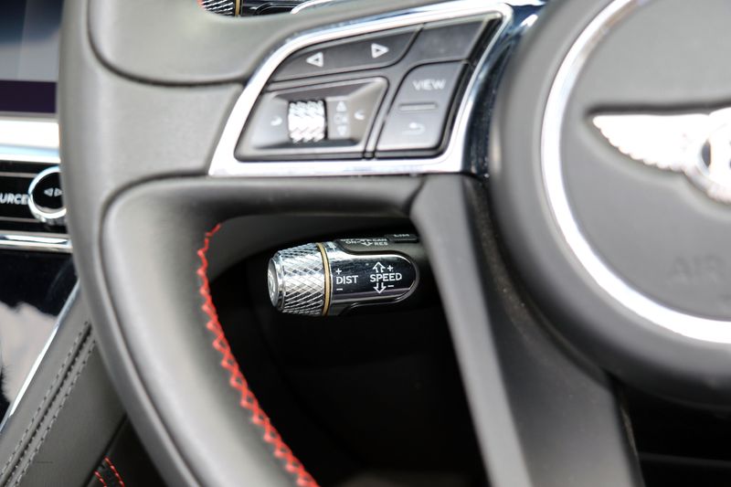 Bentley Continental GTC 635