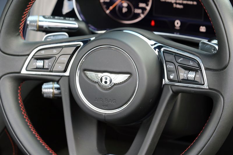 Bentley Continental GTC 635