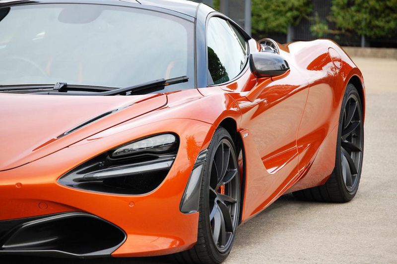 McLaren 720S Performance