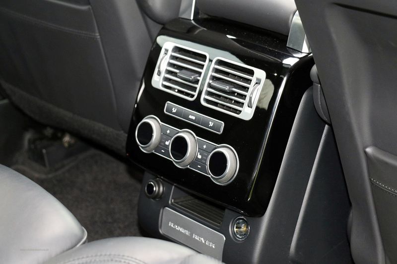 Range Rover Vogue SE TDV6