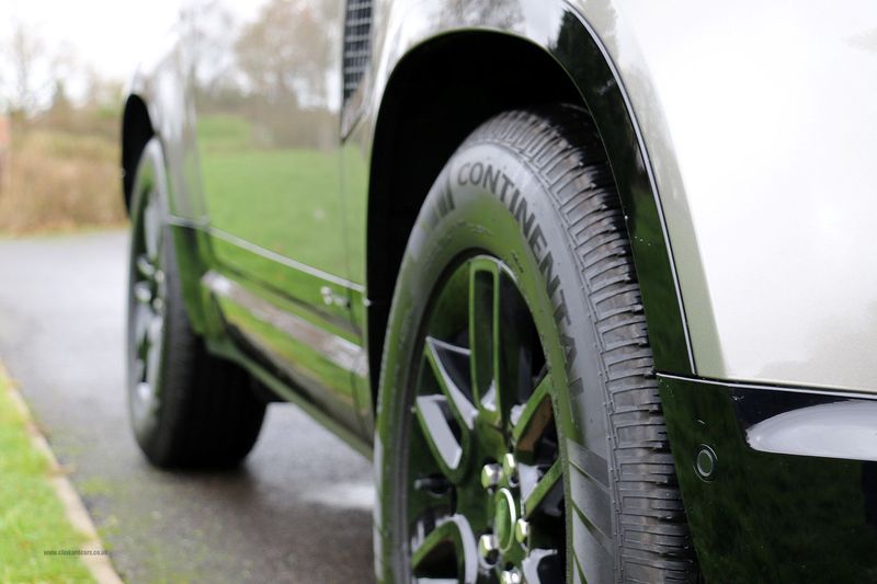 Landrover Defender D250 3.0 MHEV X-Dynamic S Automatic