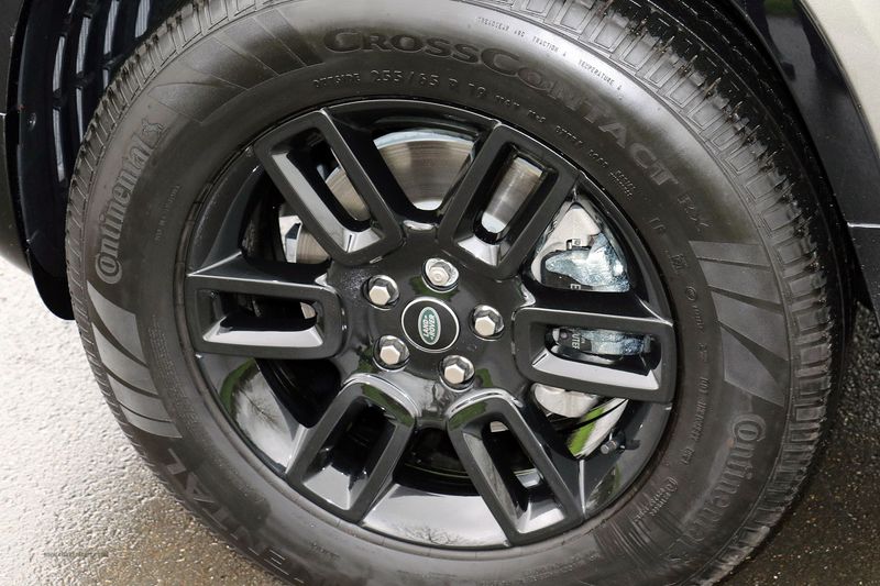 Landrover Defender D250 3.0 MHEV X-Dynamic S Automatic