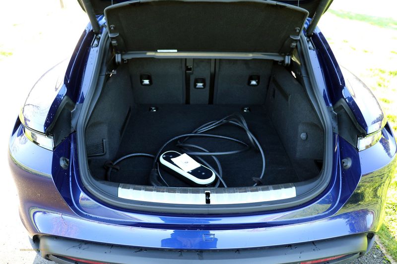 Porsche Taycan 4S Cross Turismo - VAT Qualifying