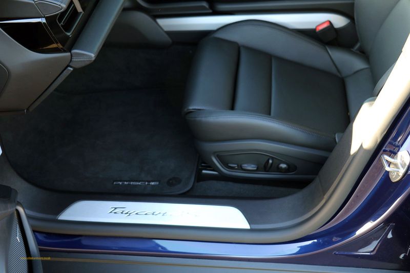 Porsche Taycan 4S Cross Turismo - VAT Qualifying