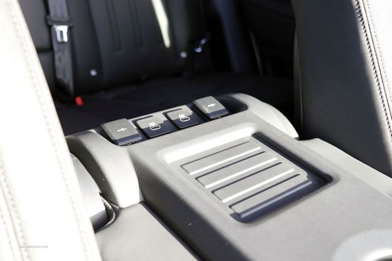 Landrover Defender 110 P400e X-Dynamic HSE VAT Q