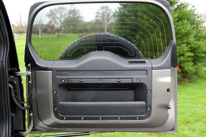 Landrover Defender 110 P400e X-Dynamic HSE VAT Q