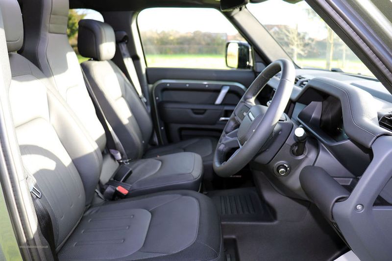 Landrover Defender 110 P400e X-Dynamic HSE VAT Q