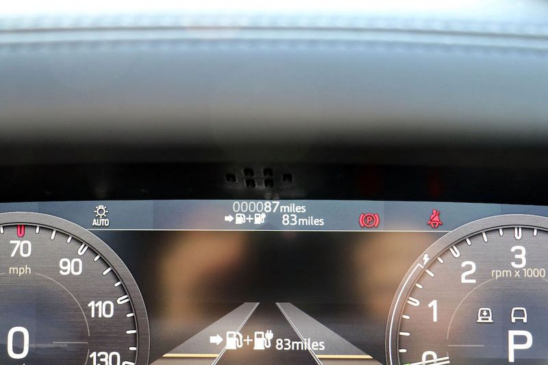 Landrover Defender 110 P400e X-Dynamic HSE VAT Q