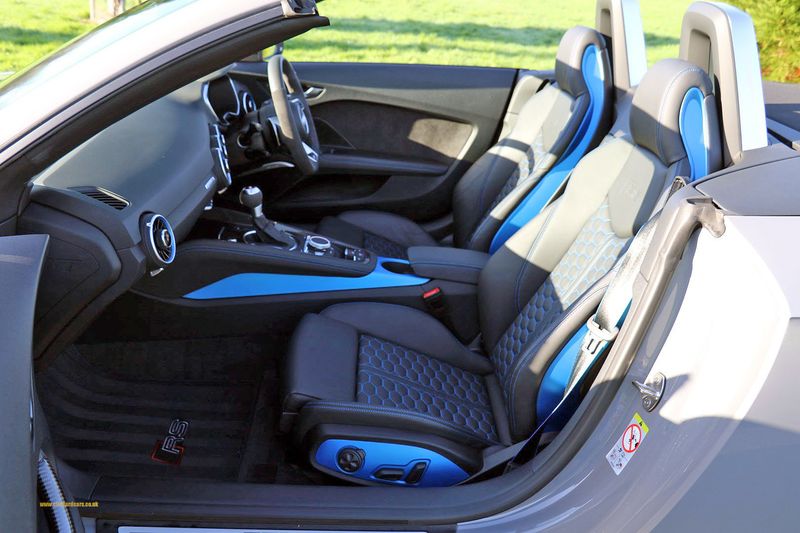 Audi TTRS Quattro 2.5 Sport Edition