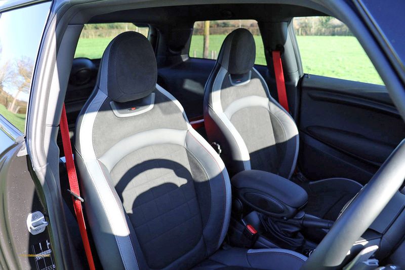 MINI John Cooper Works GP Auto