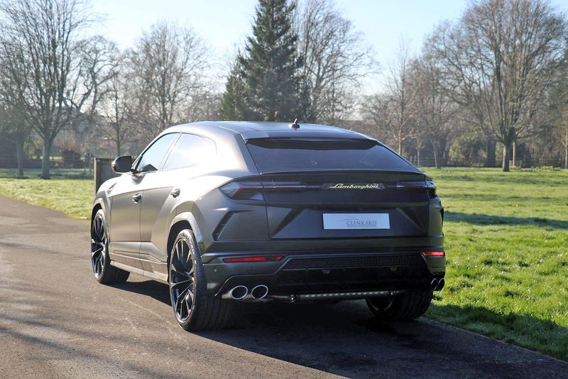 Lamboghini Urus V8 Auto