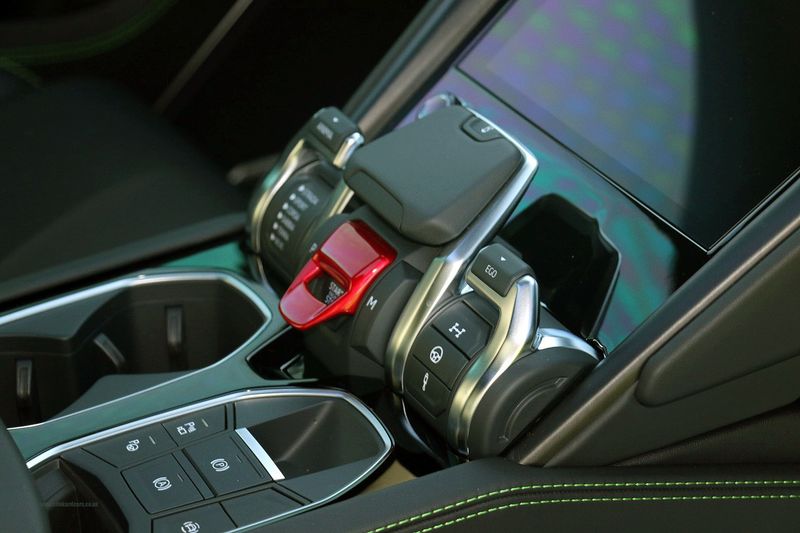 Lamboghini Urus V8 Auto