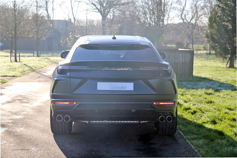Lamboghini Urus V8 Auto