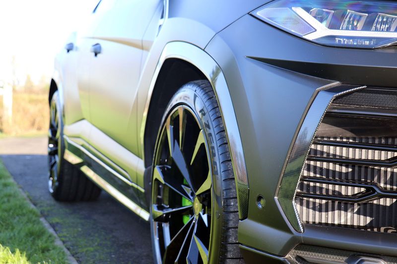 Lamboghini Urus V8 Auto