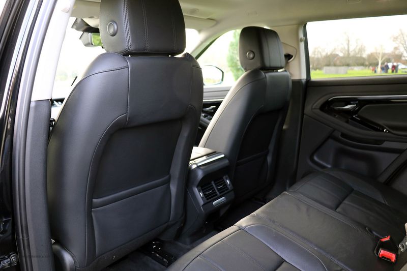 Range Rover Evoque 2.0 P200 MHEV SE Auto