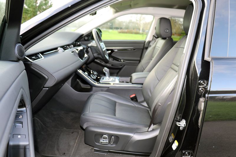 Range Rover Evoque 2.0 P200 MHEV SE Auto