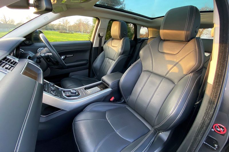 Range Rover Evoque 2.0 Diesel Autobiography Automatic