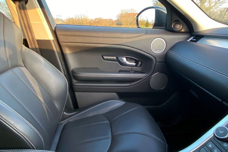 Range Rover Evoque 2.0 Diesel Autobiography Automatic