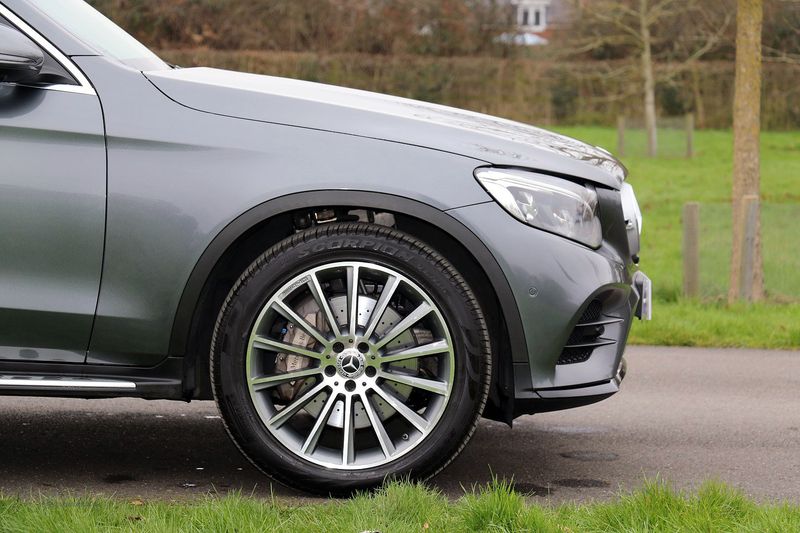 Mercedes GLC350D AMG Line Premium Plus