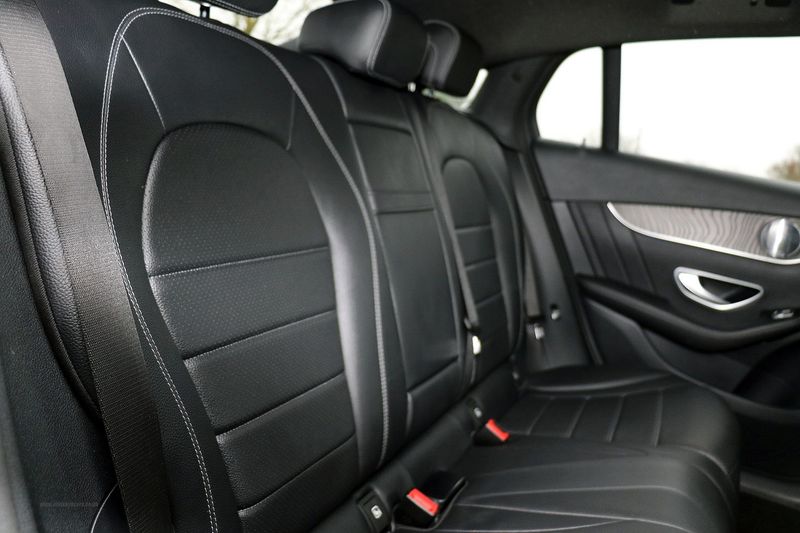 Mercedes GLC350D AMG Line Premium Plus