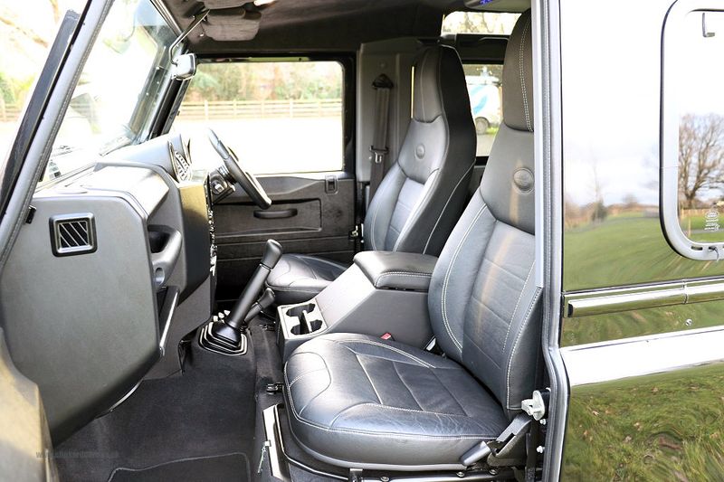 Landrover Defender 90 2.2 TDCi XS