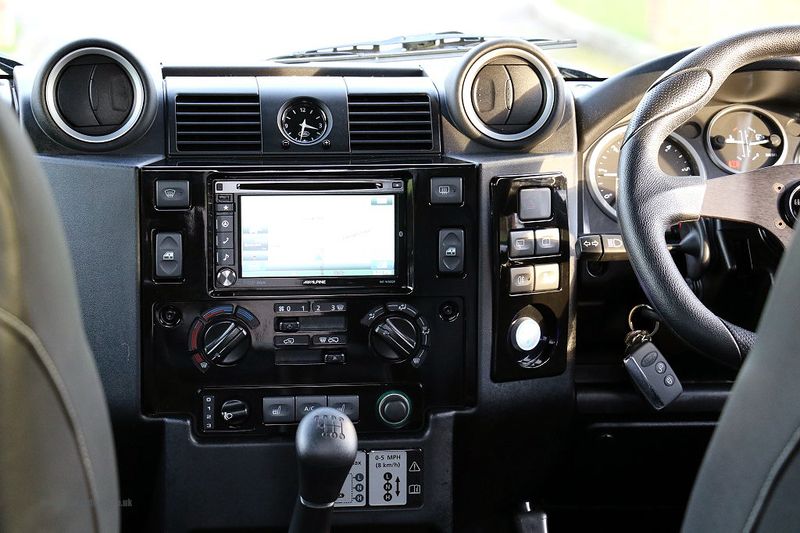 Landrover Defender 90 2.2 TDCi XS