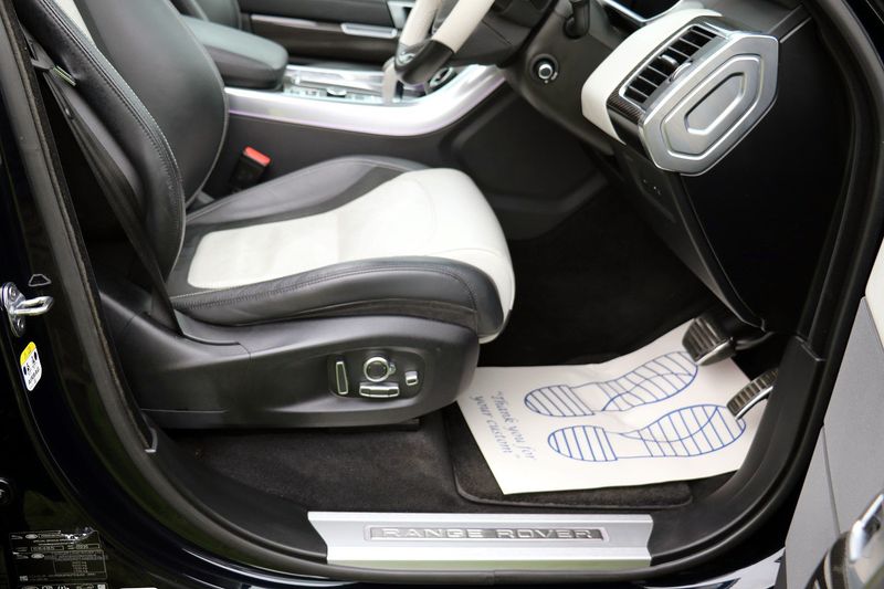 Range Rover SVR 5.0 V8 Supercharged