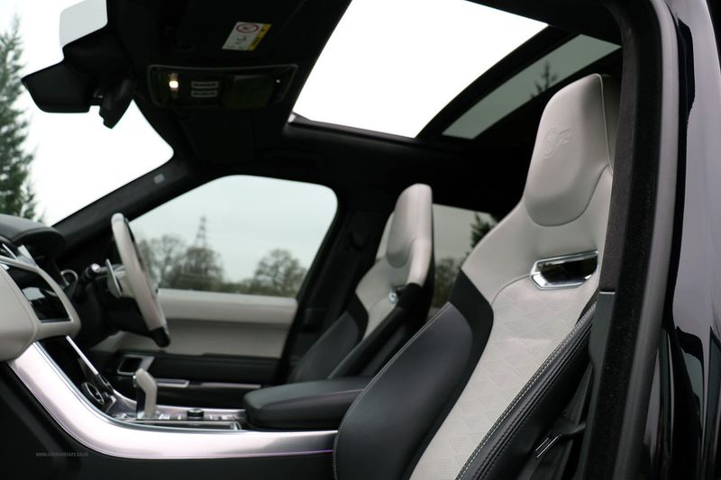 Range Rover SVR 5.0 V8 Supercharged