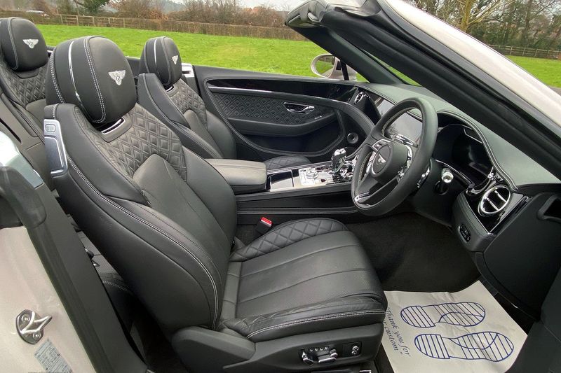 Bentley Continental GTC V8 S