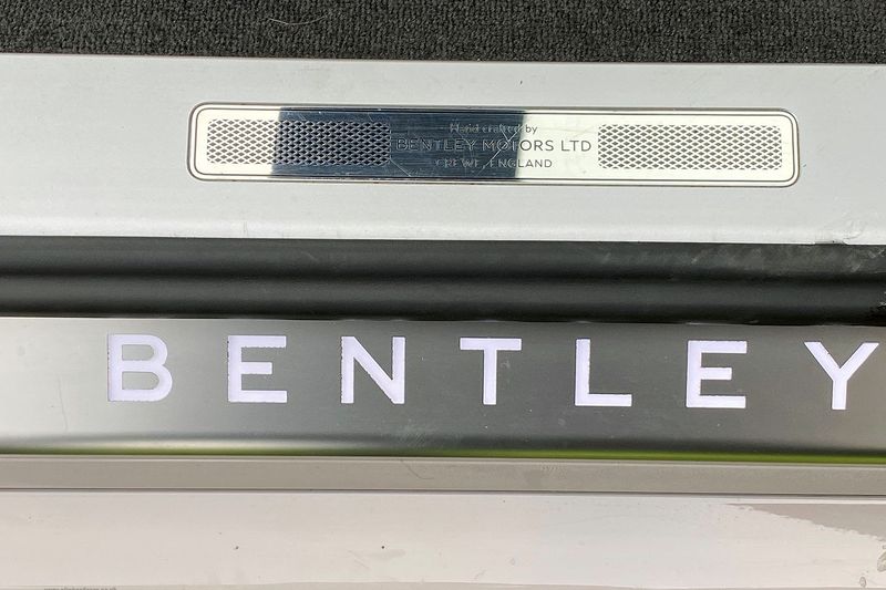 Bentley Continental GTC V8 S