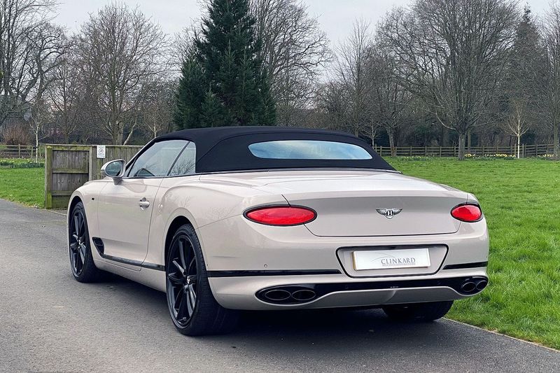 Bentley Continental GTC V8 S