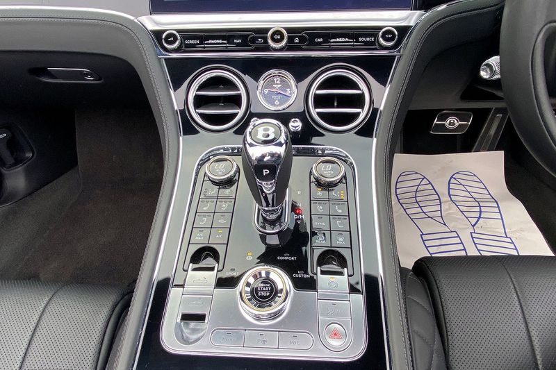 Bentley Continental GTC V8 S