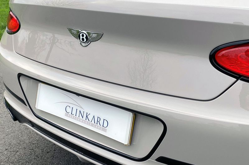 Bentley Continental GTC V8 S