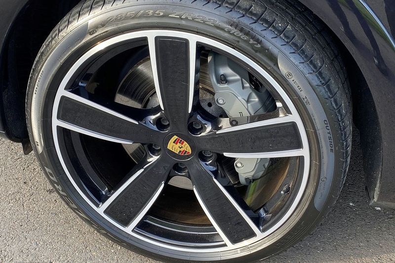 Porsche Cayenne S V6 440 bhp Automatic