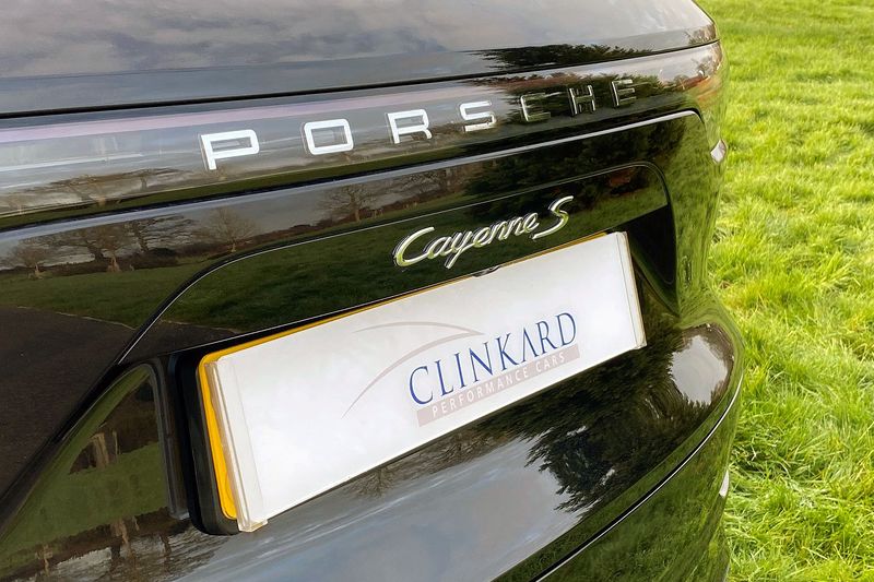 Porsche Cayenne S V6 440 bhp Automatic
