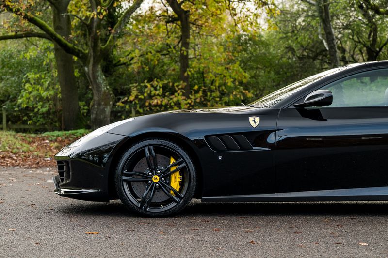 Ferrari GTC4 Lusso 6.3 V12 DCT