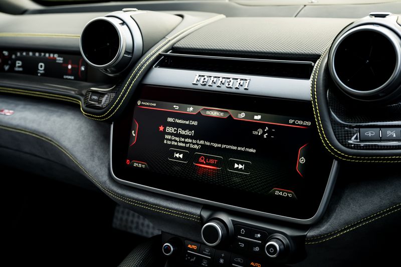 Ferrari GTC4 Lusso 6.3 V12 DCT