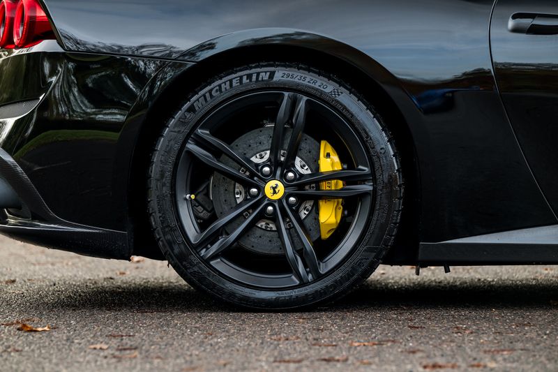 Ferrari GTC4 Lusso 6.3 V12 DCT