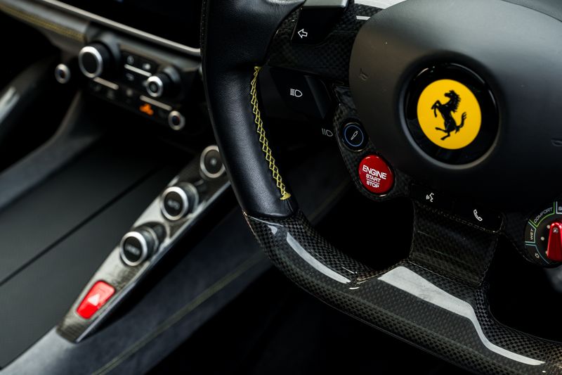 Ferrari GTC4 Lusso 6.3 V12 DCT