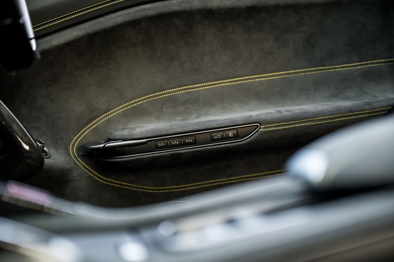 Ferrari GTC4 Lusso 6.3 V12 DCT