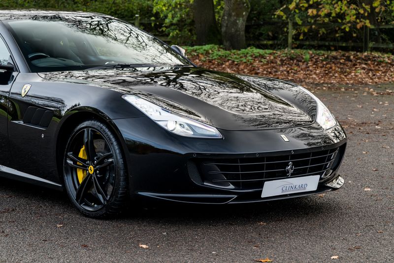 Ferrari GTC4 Lusso 6.3 V12 DCT