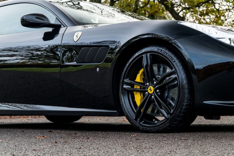 Ferrari GTC4 Lusso 6.3 V12 DCT